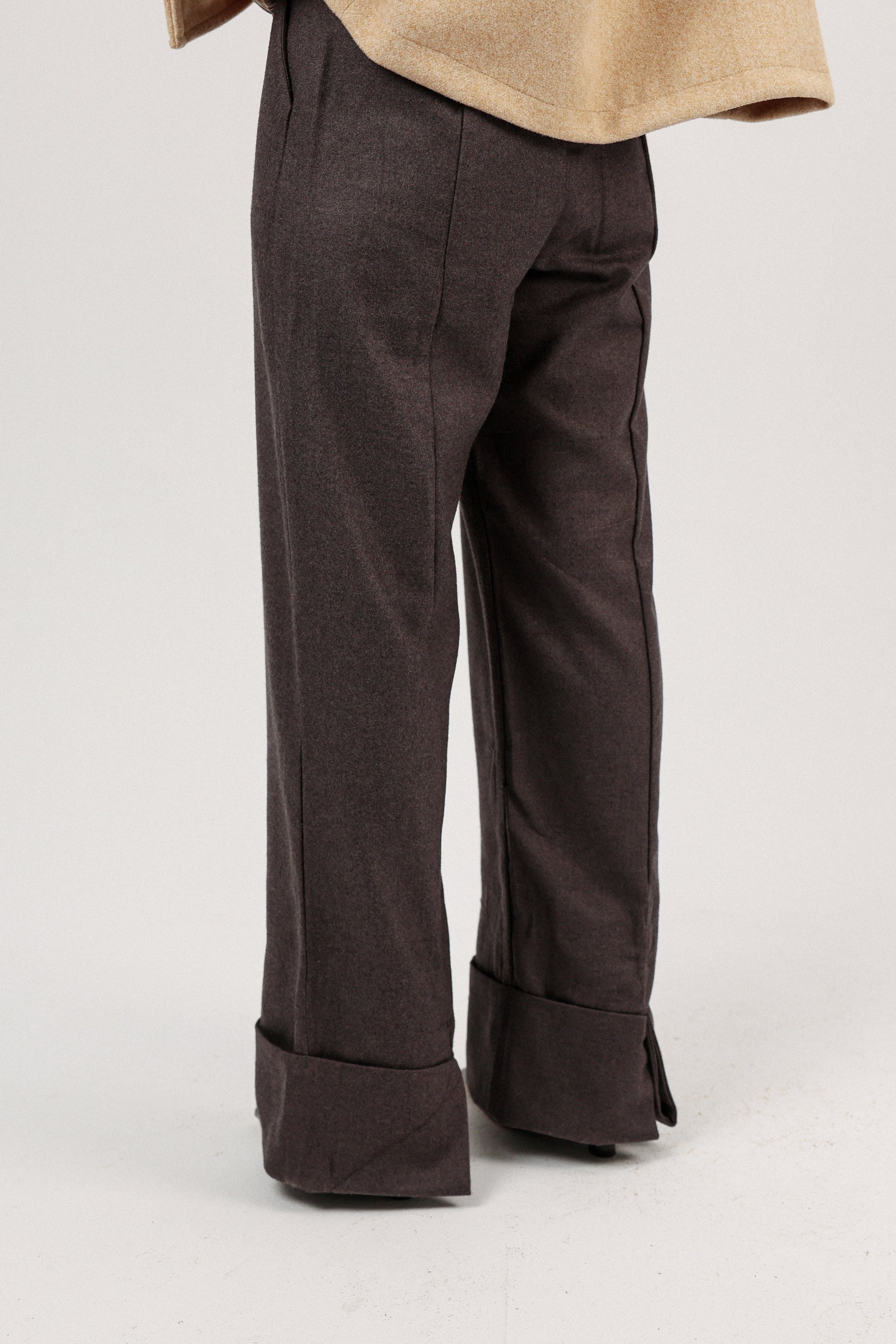 FOLDED WOOL PANTS (Gray)