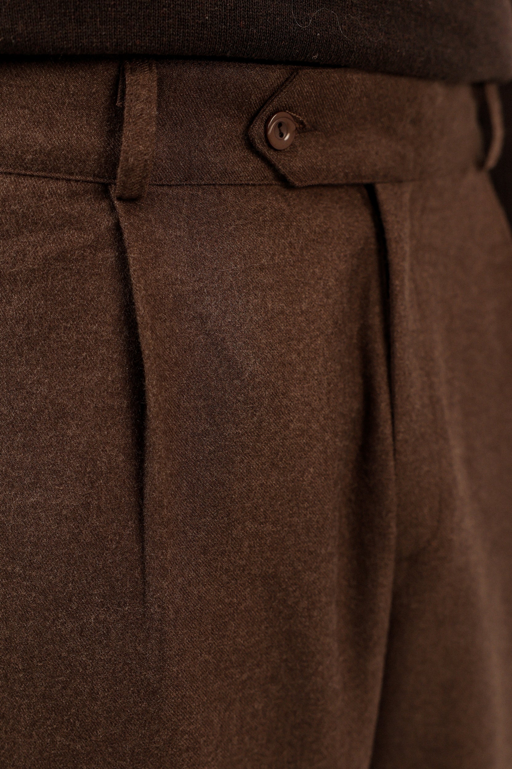 MEN’S WOOL PANTS (BROWN)