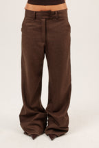 FOLDED WOOL PANTS (BROWN)