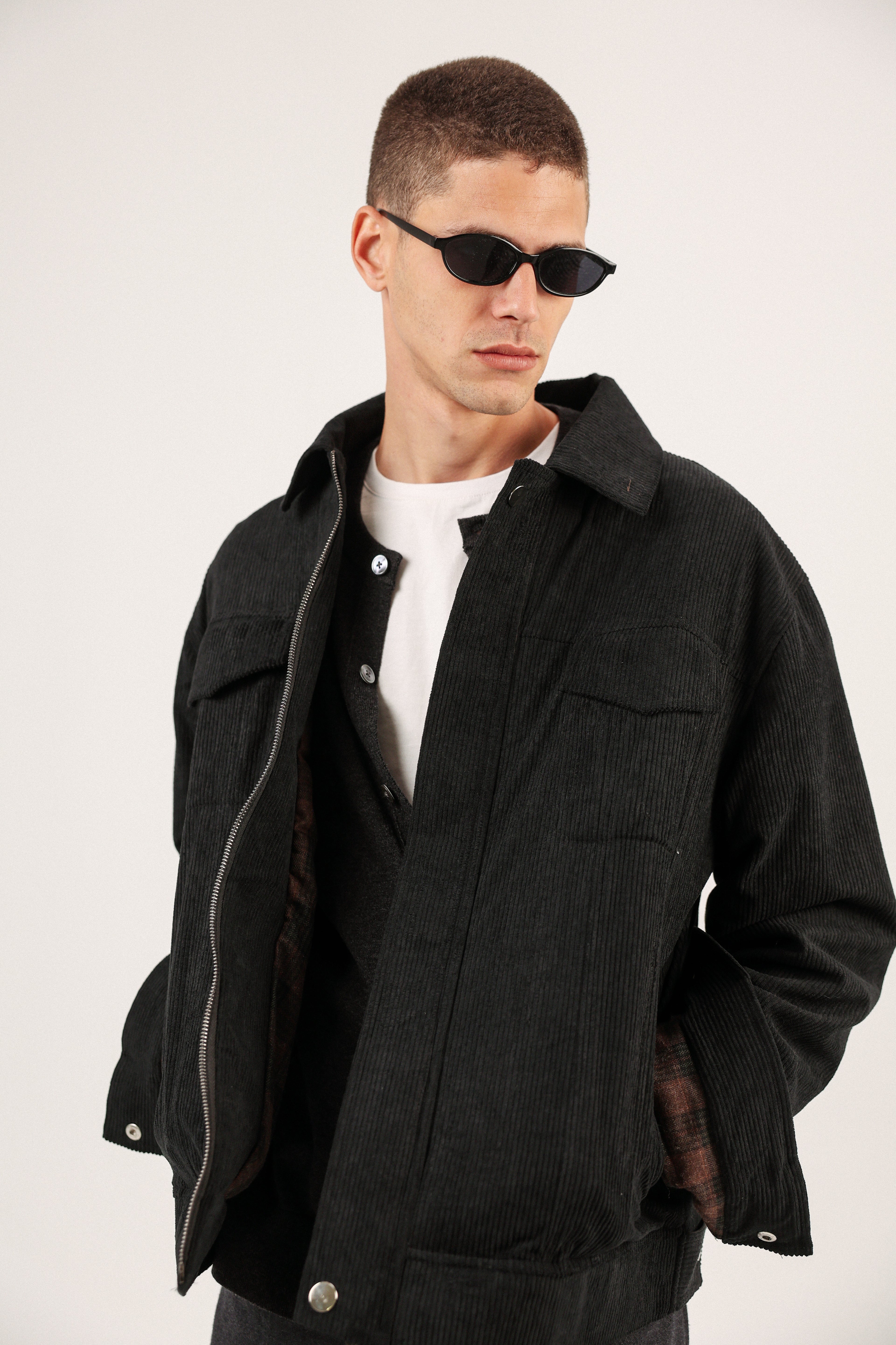 BLACK CORDUROY JACKET