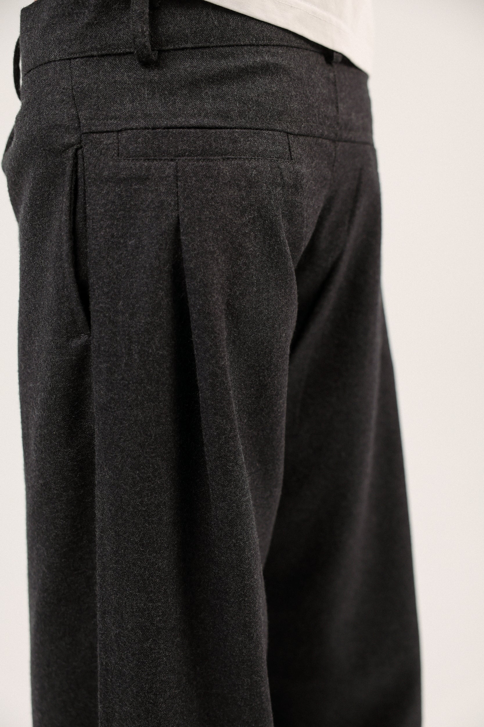 MEN’S WOOL PANTS (PETROLEUM)